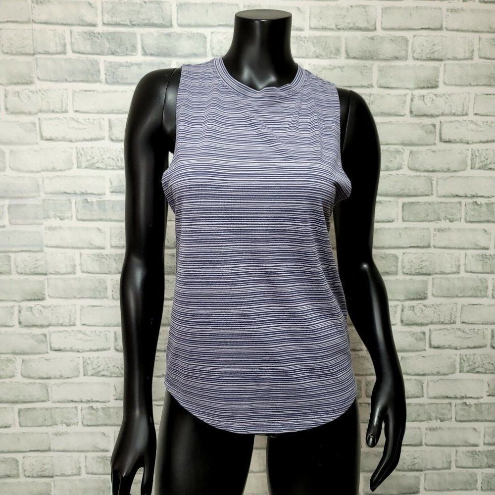 Athleta Womens XS Cloudlight Striped Muscle‎ Tank Top Gym Workout Jogging